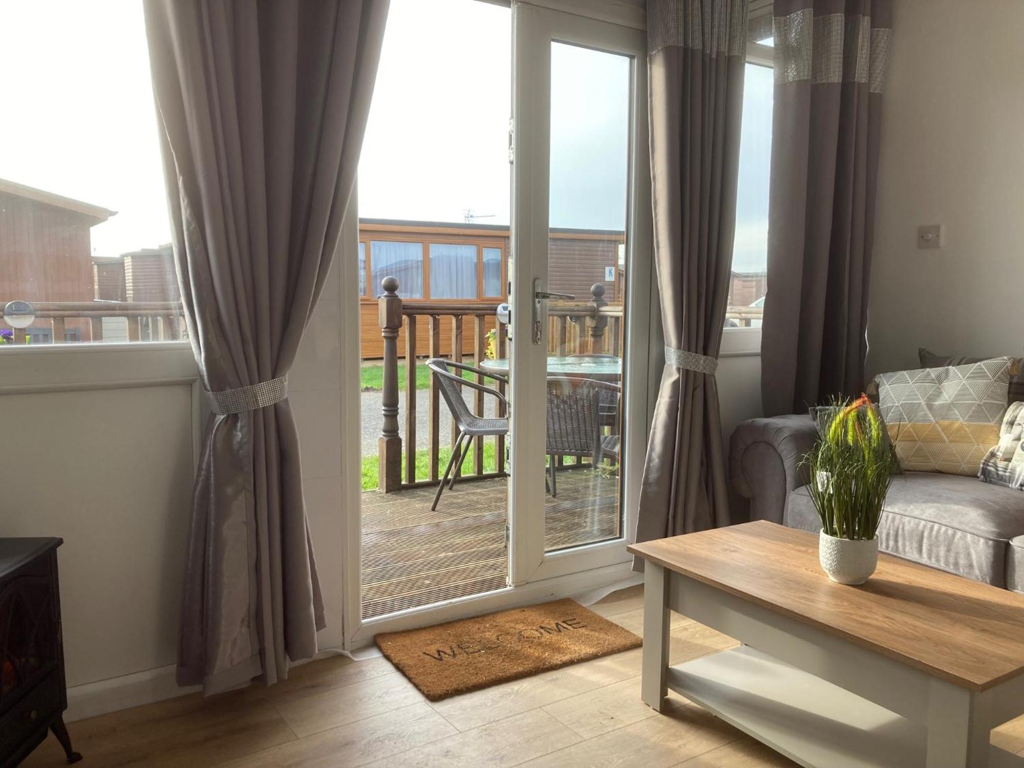 J16 Mablethorpe Pet Friendly Chalet Ngoại thất bức ảnh